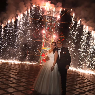 Pirotecnia, Castillos, fuegos artificiales, maquinas de confety, pirotecnia fr�a, globos para Bodas en Cuenca