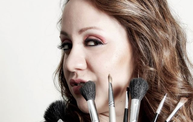 Jennifer Arteaga - Maquillaje - Peinado - www.bodaencuenca.com